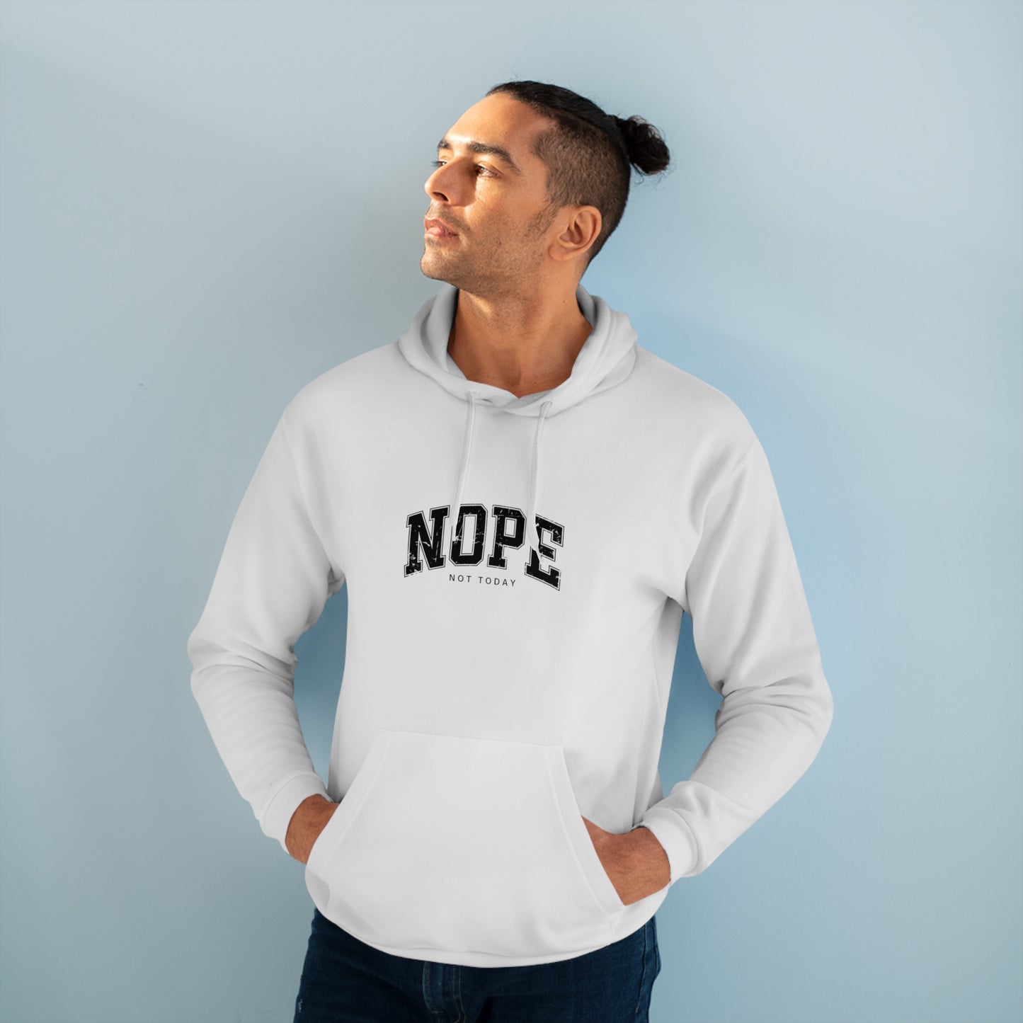 Sudadera “NOPE, Hoy No” — Hoodie Minimalista y Casual con Mensaje Divertido