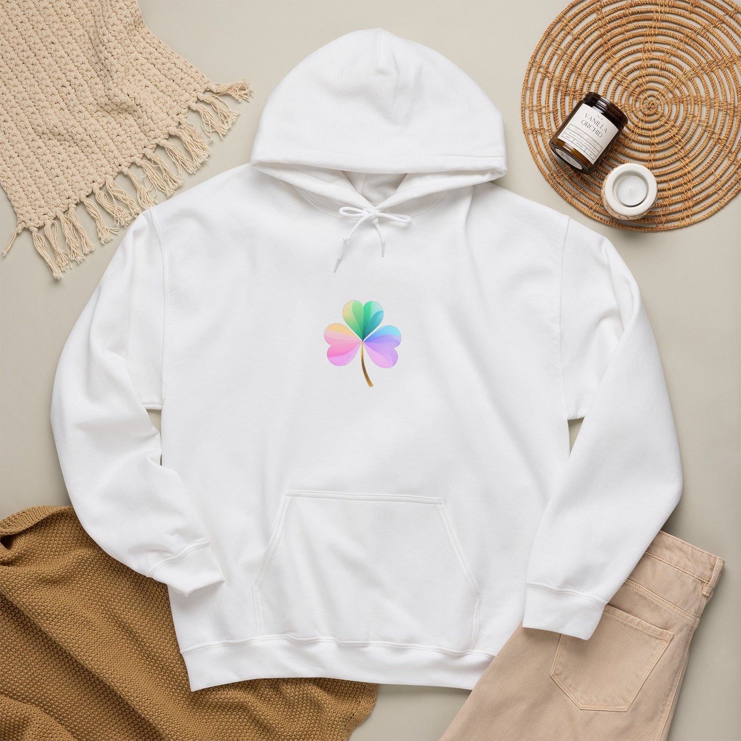 Sudadera con Trébol de Cuatro Hojas en Arcoíris Pastel — Diseño de la Suerte