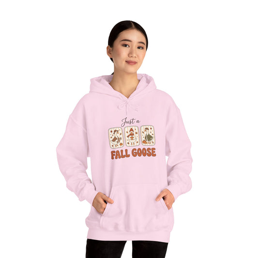 Sudadera de Otoño con Ganso — Diseño “Just a Fall Goose” Acogedor y Divertido